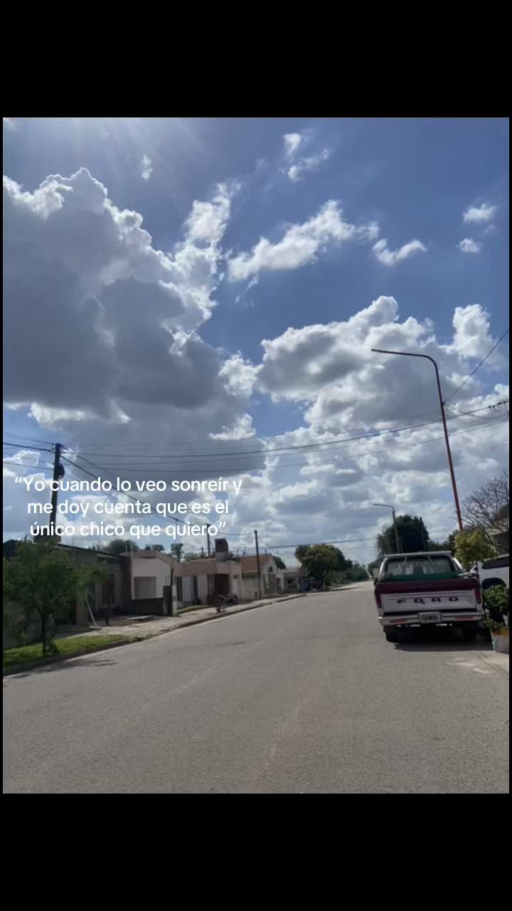 @Un_poco_de_indirectas