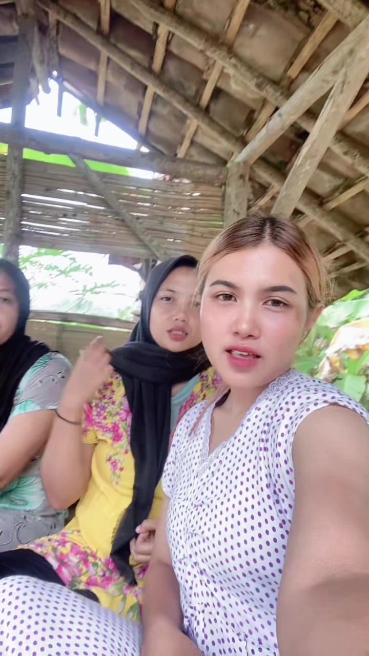 @ceu eceu kampung