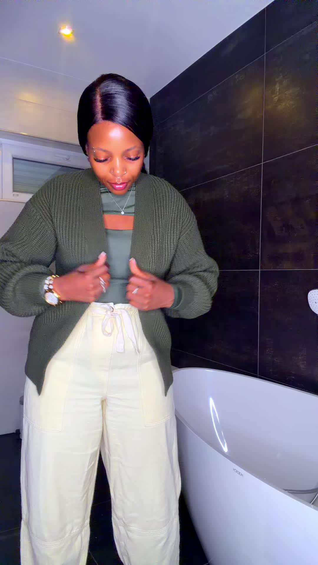 @Veronica Sibonisiwe