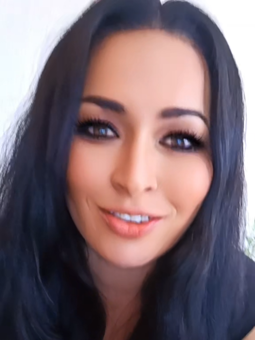@Chezzybelle
