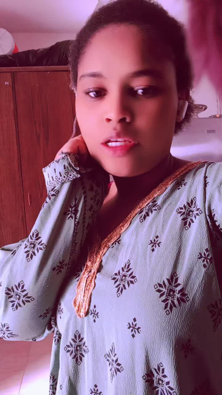 @BillileeAdunga
