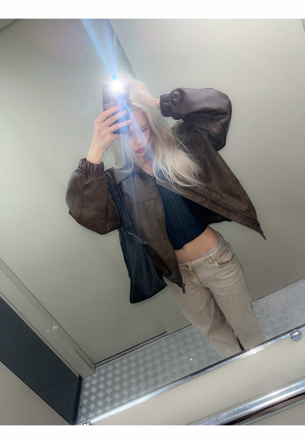 @bieslervi