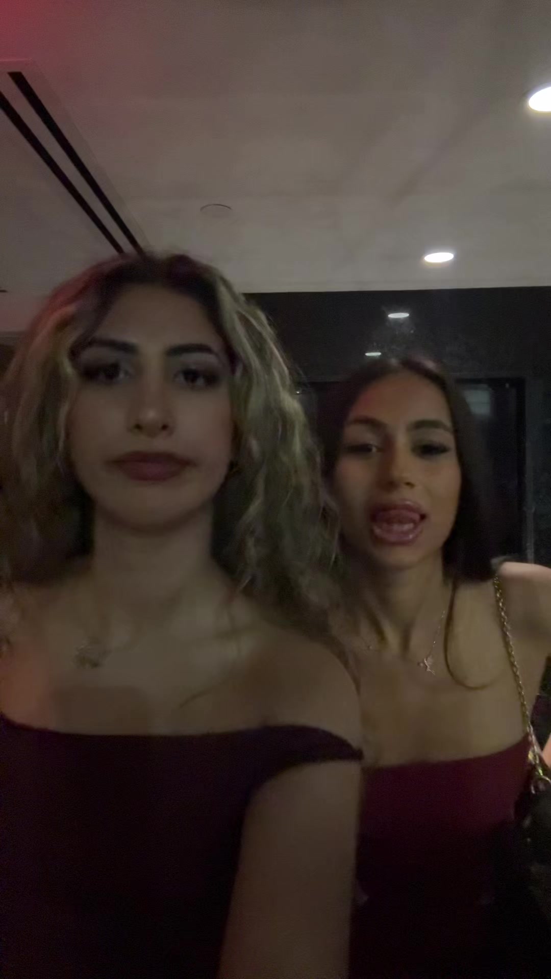 @notavin