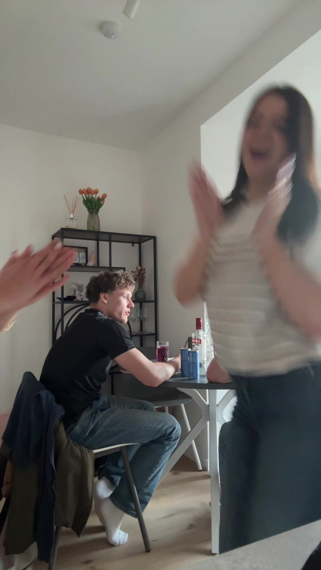 @LaRaaAAaAaaa