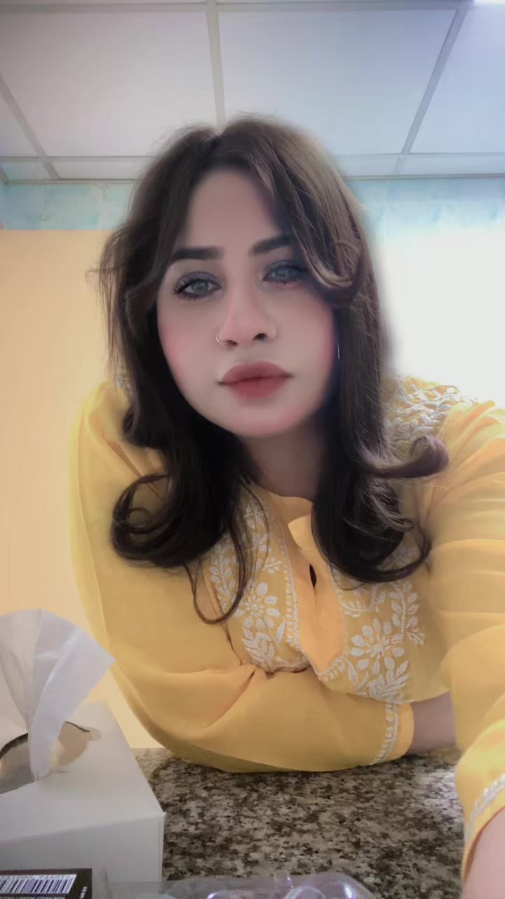 @Zara khan