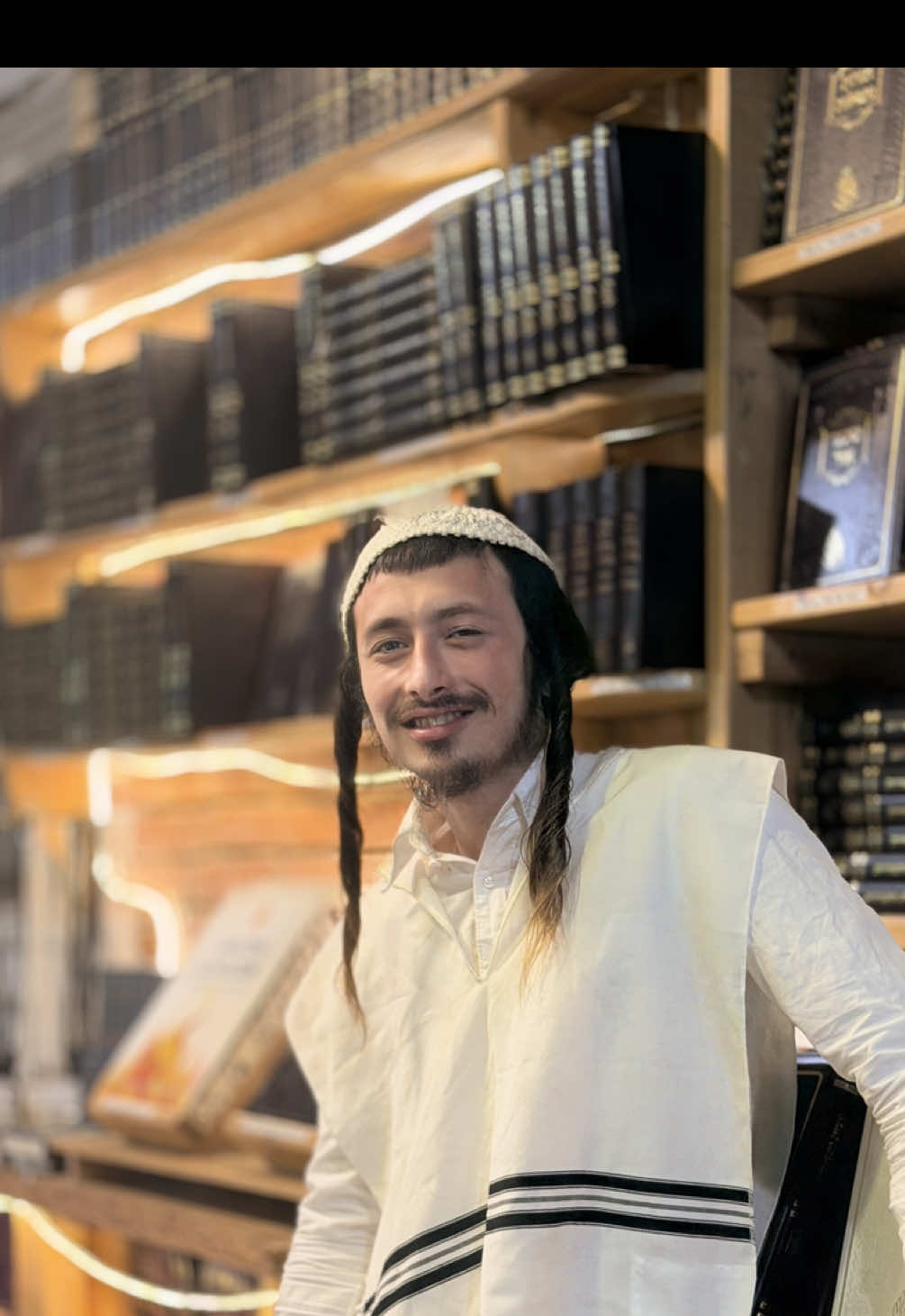 @דוד שרר | זמר ויוצר 🎙️