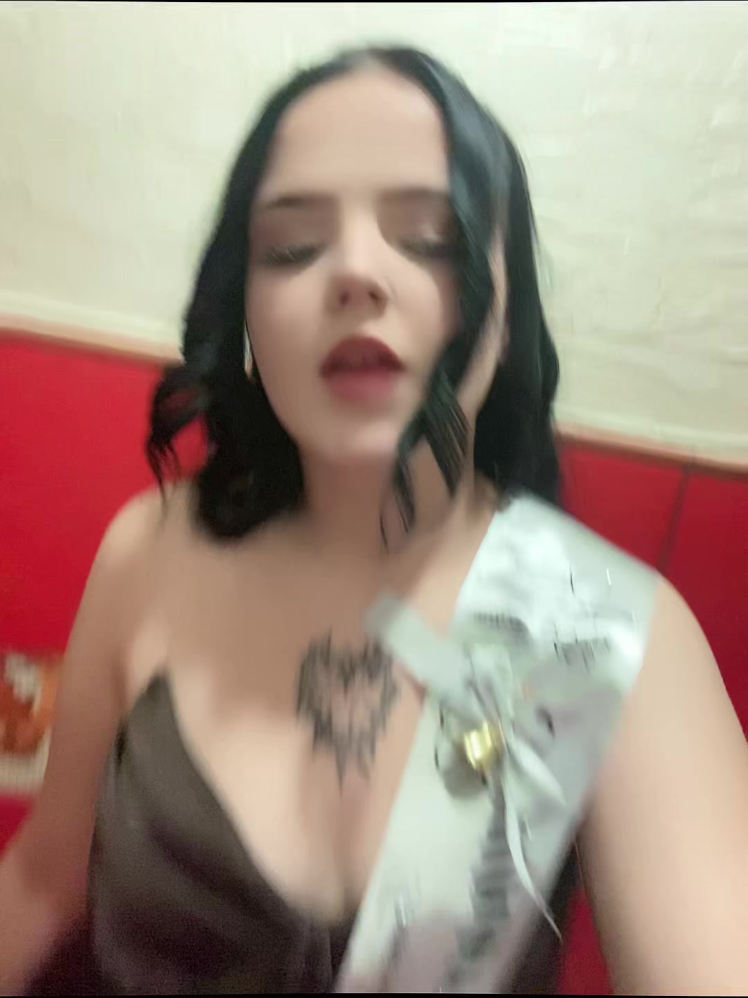 @Маленька