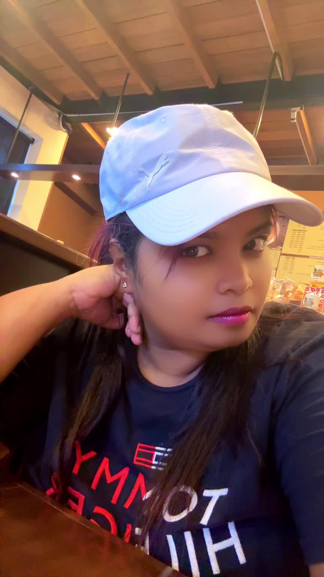 @Ayanthi🩷Travel 🧿Food🪬🧿✨