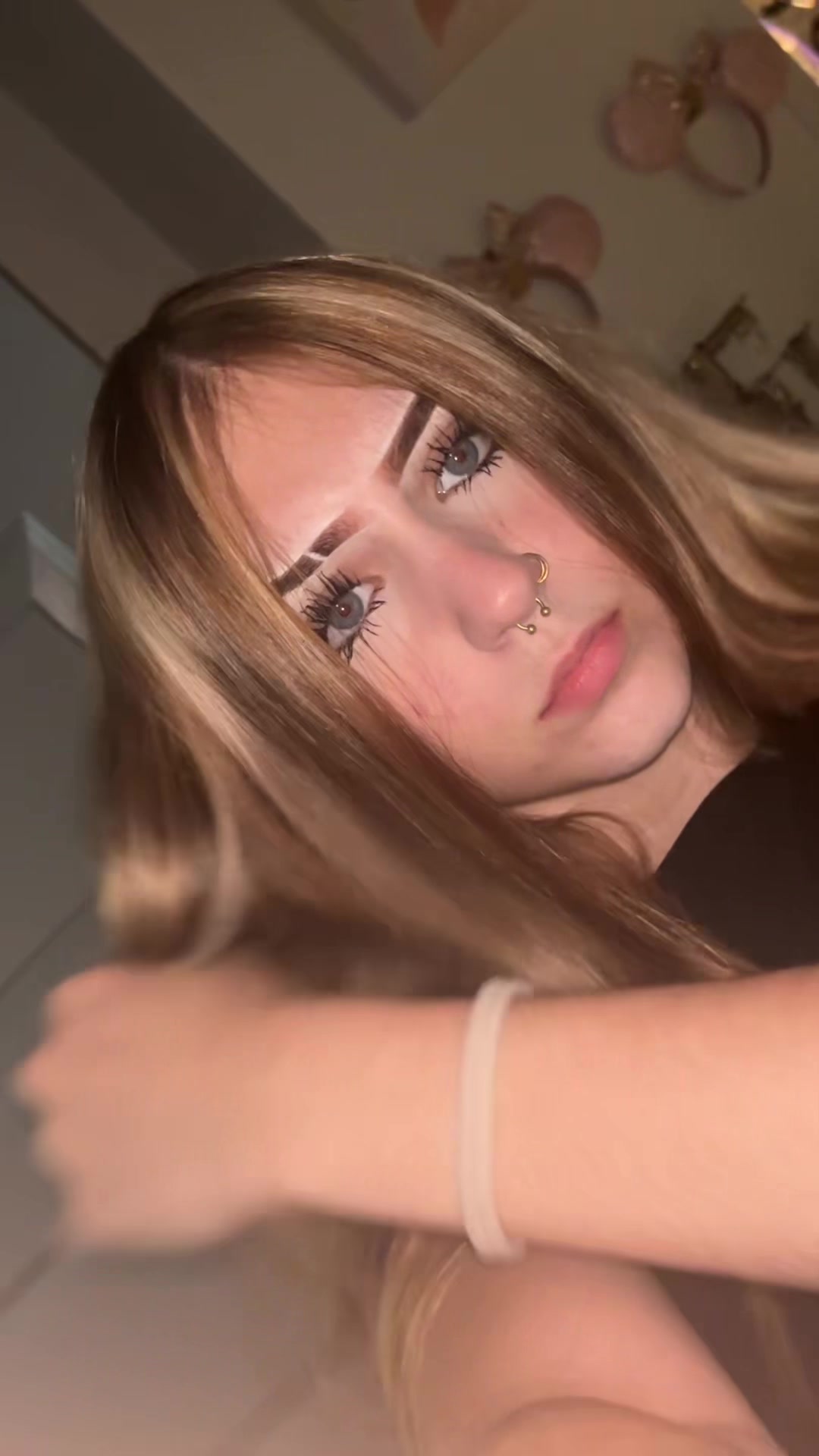 @💋.