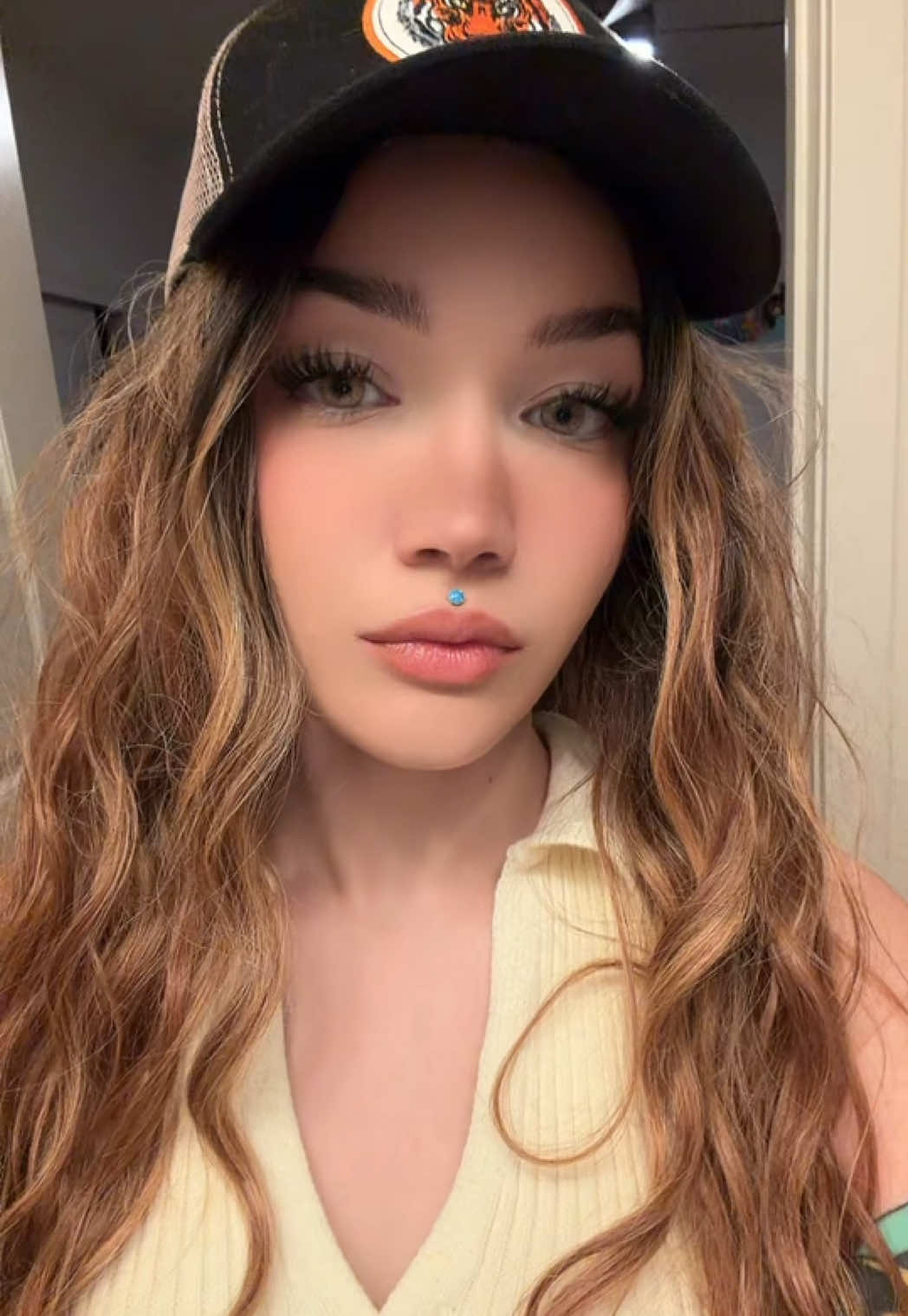 @datgurldollface