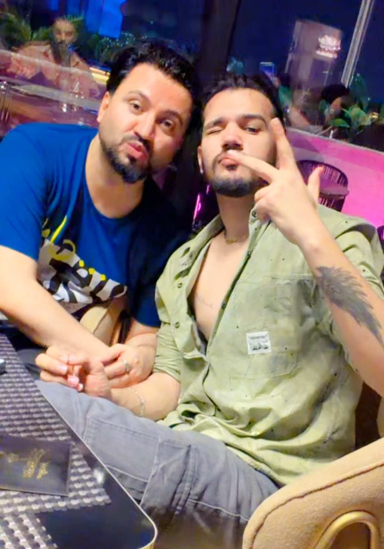 @M𝐀𝐗𝐈 𝐓𝐔𝐅𝐀𝐈𝐋 🎭