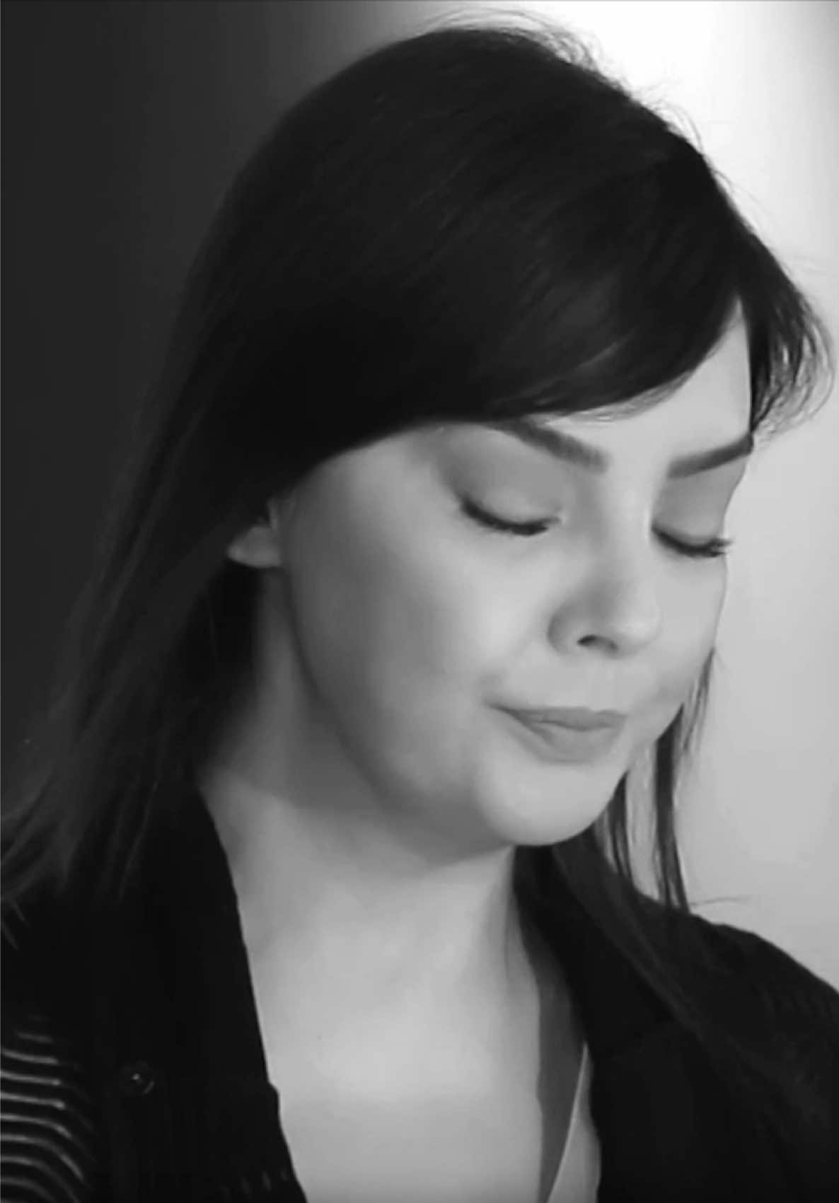 @Ebru Gündeş