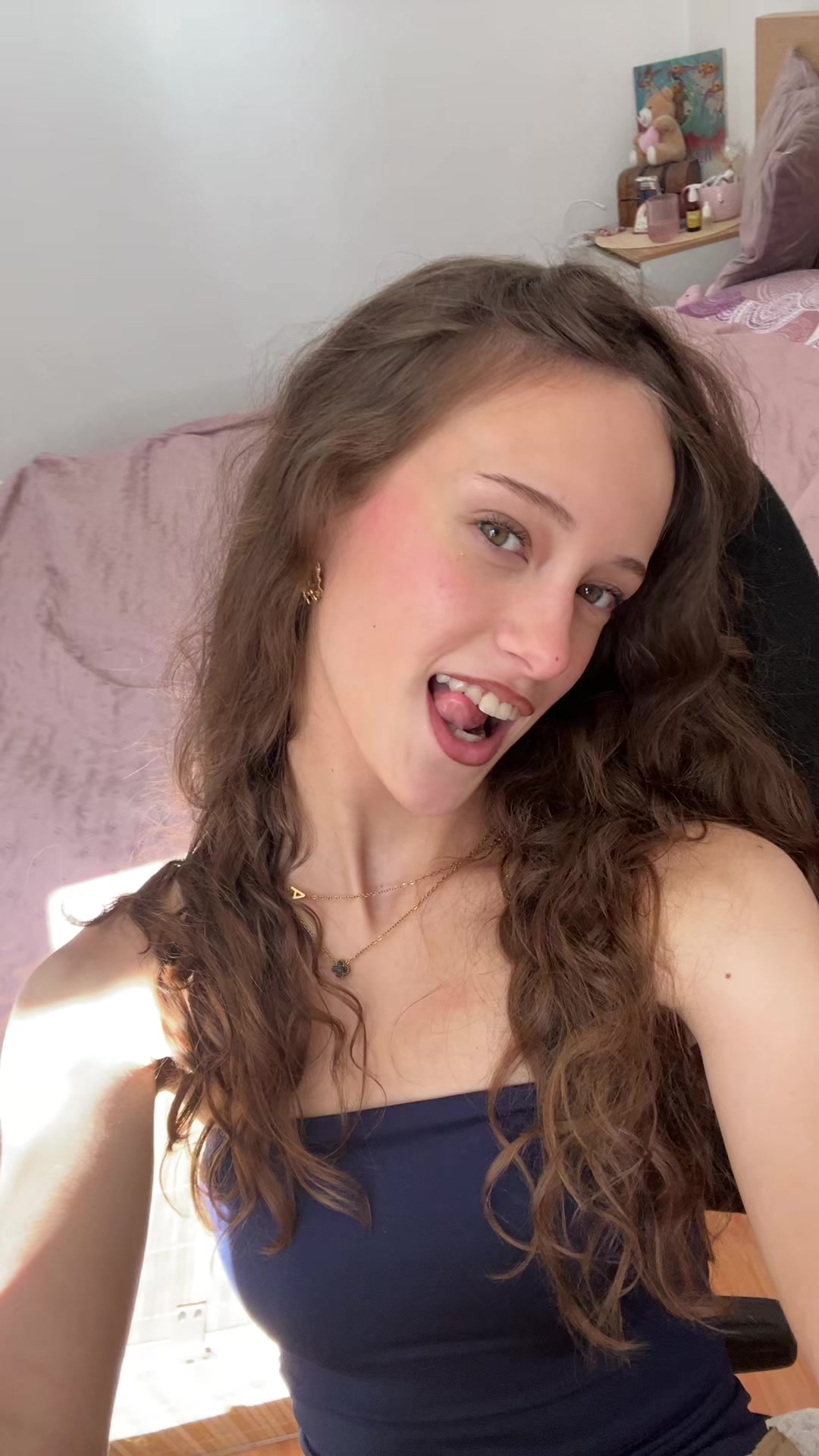 @aandja