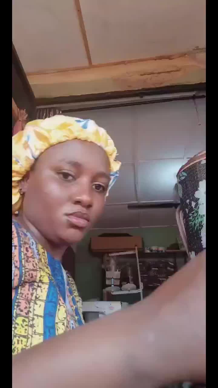 @Olamide (Deaf)๐ณ๐ฌ๐บ๐ธ๐ณ๐ฌ