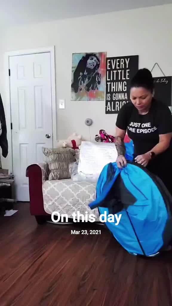 @Hippiehoodbaby