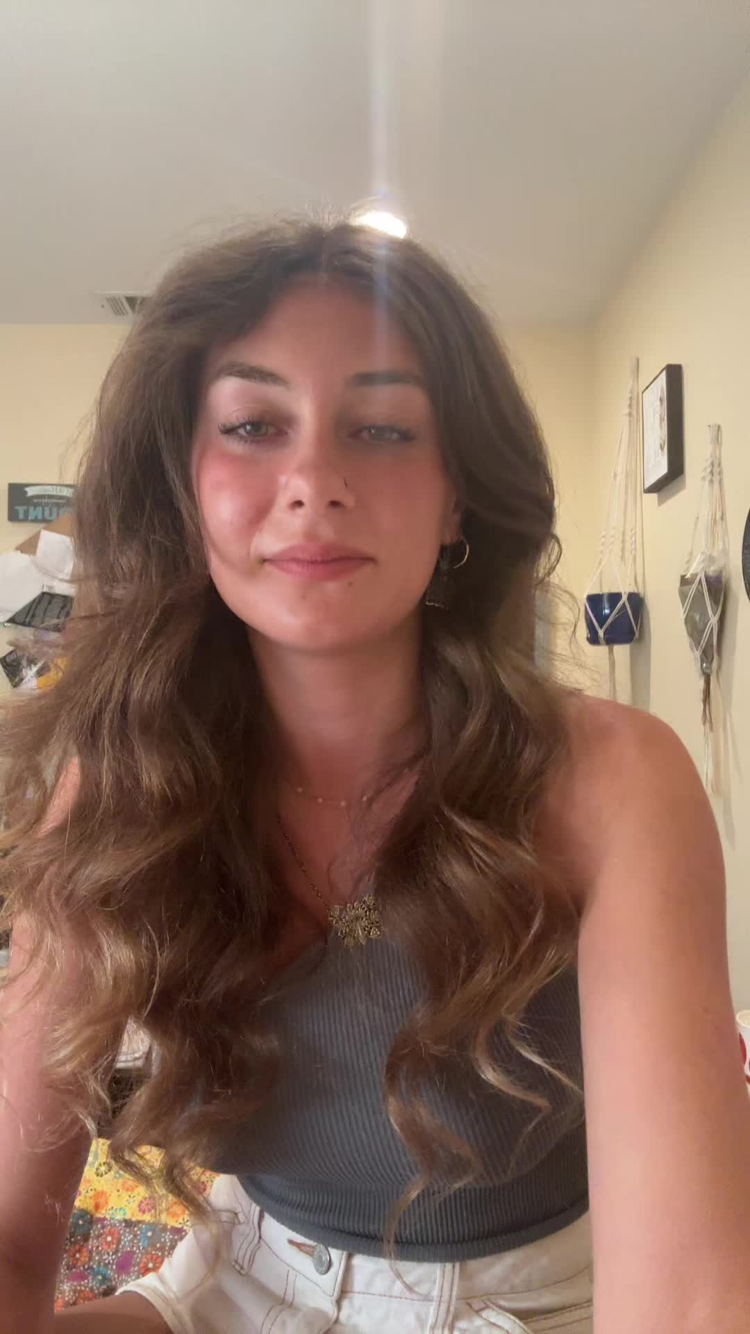 @Liv