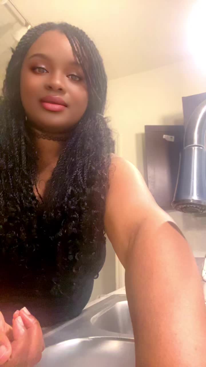 @Vee