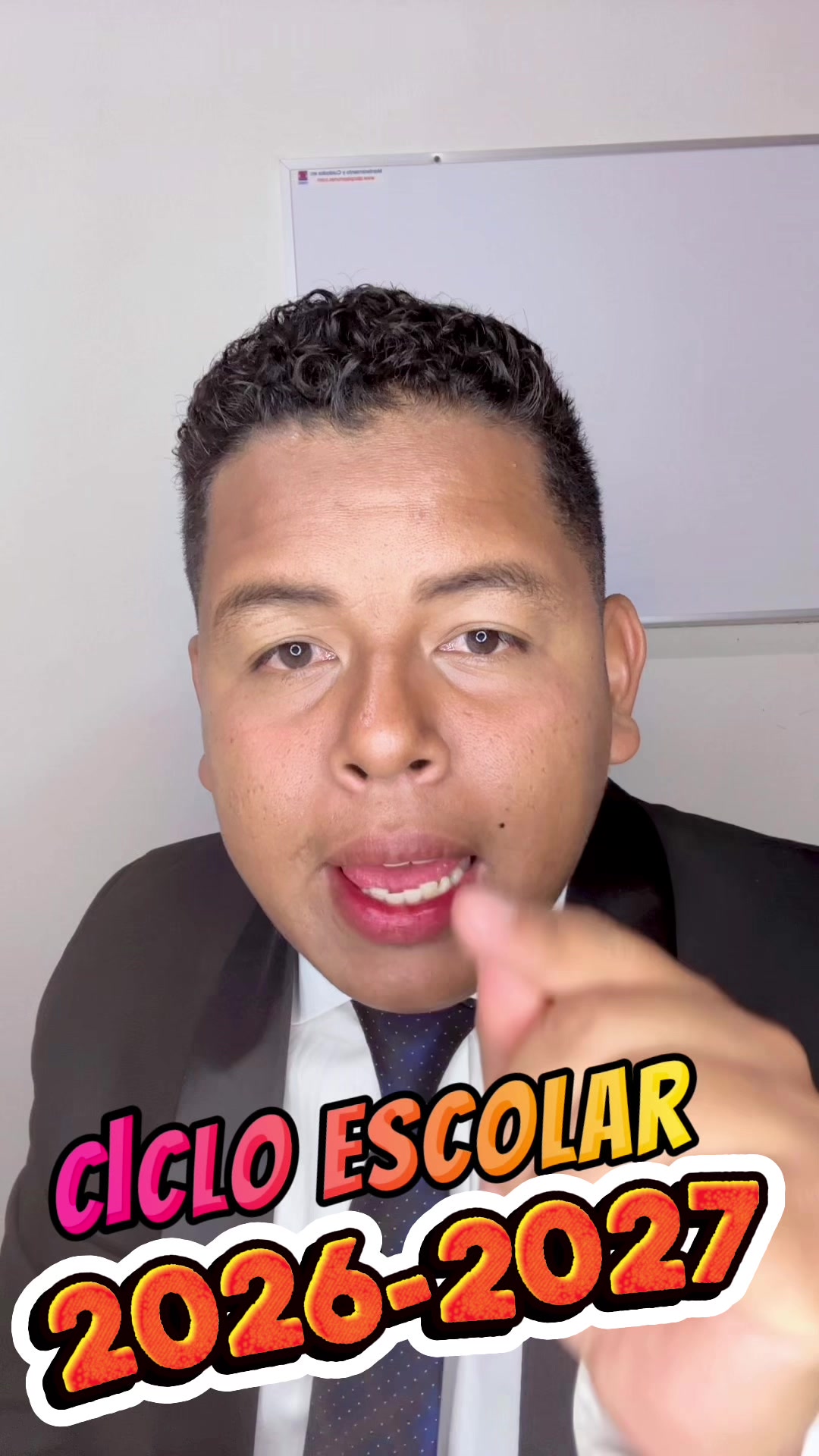 @El Maestro Rom&aacute;n 👨&zwj;🏫