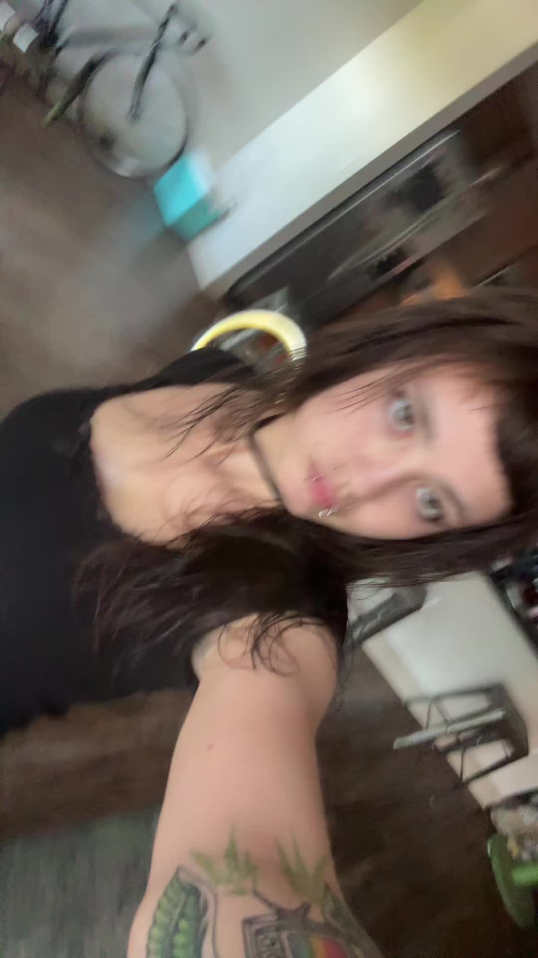 @vviviennnnn