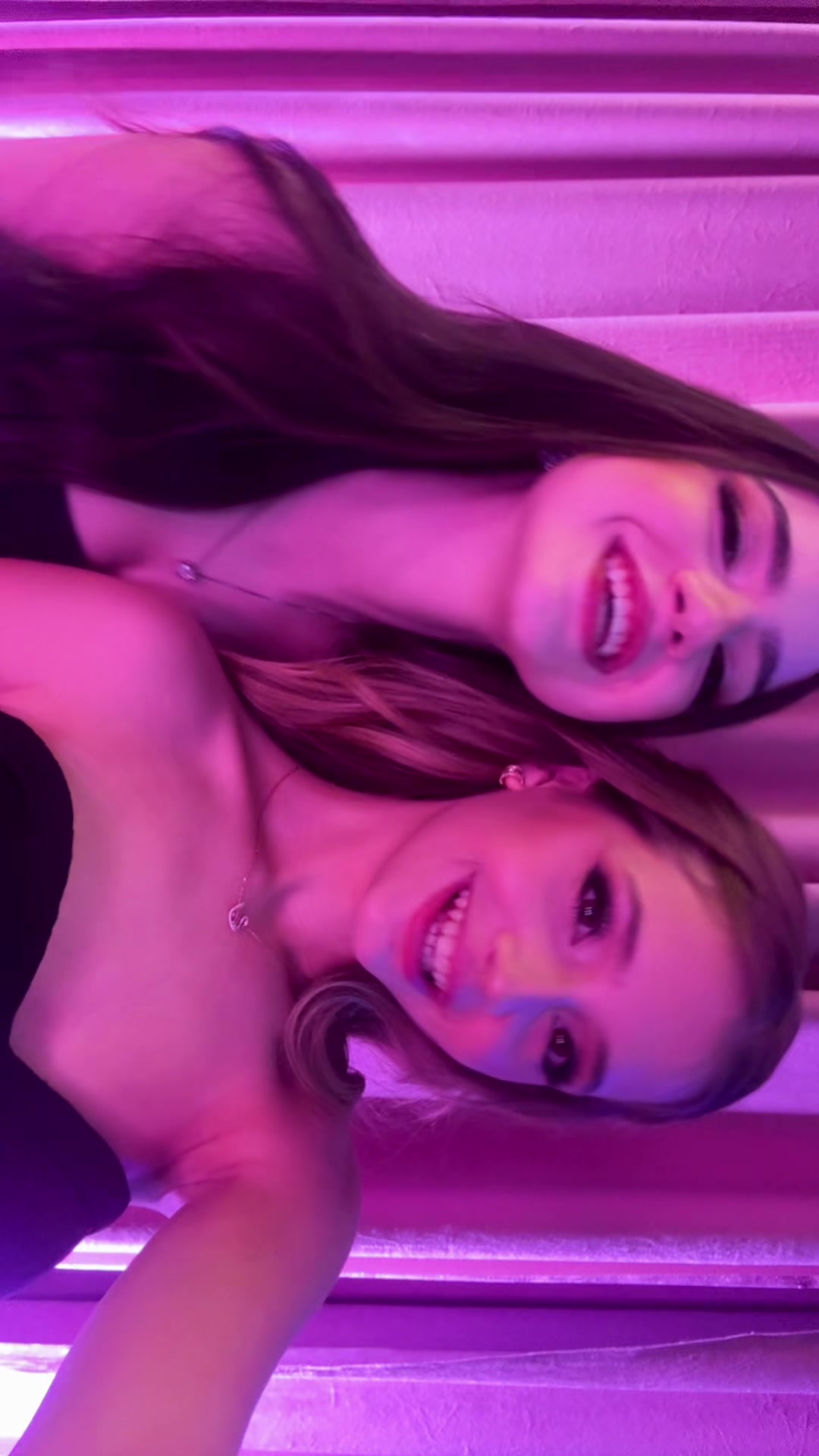 @Anna Laronga