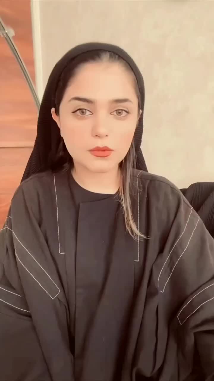 @👸🏻ملکه🧕