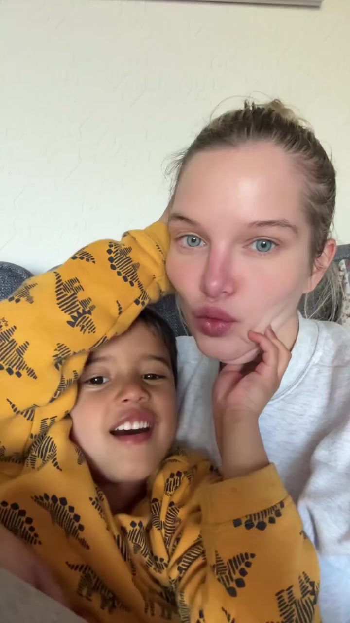 @Helen Flanagan personal page
