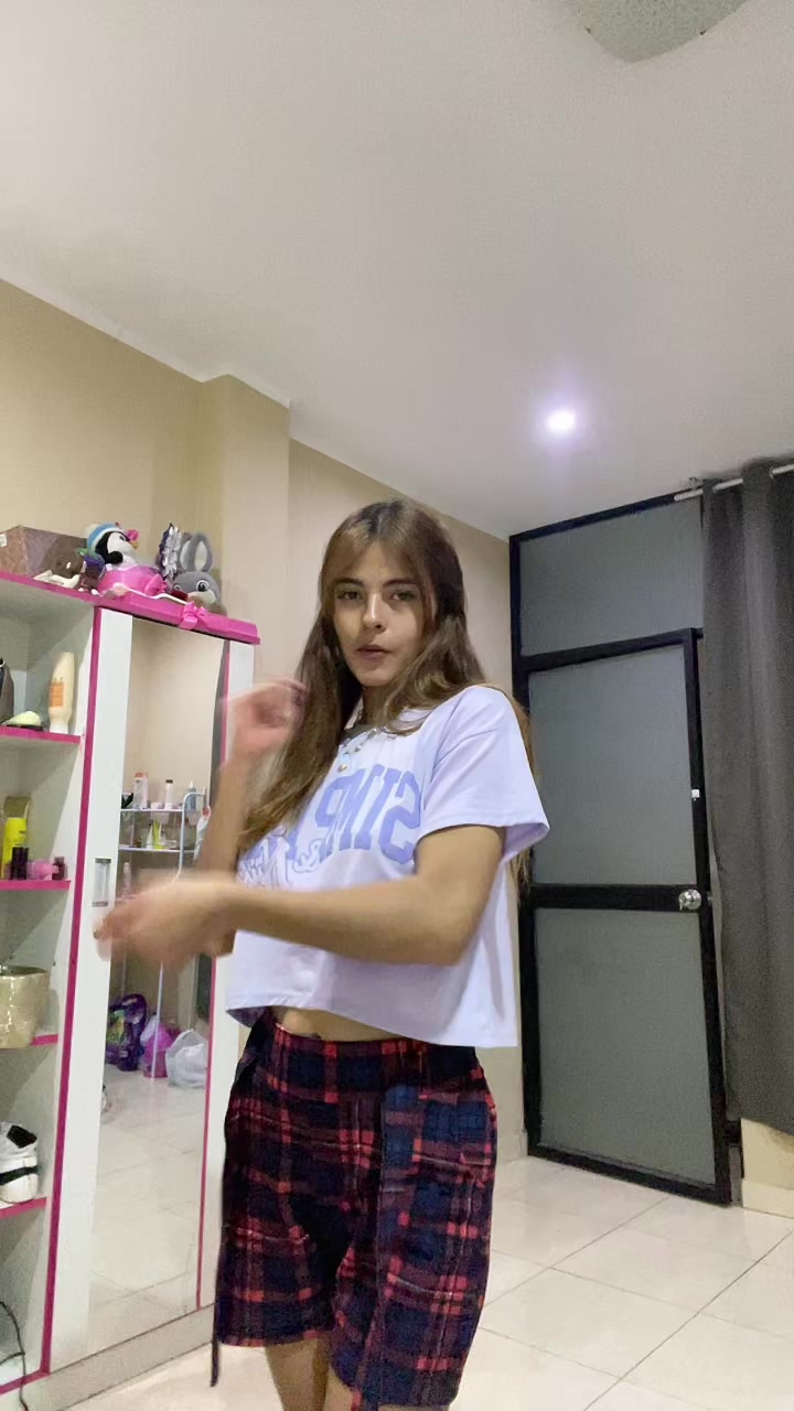 @🫯Alicia Yilina🫯