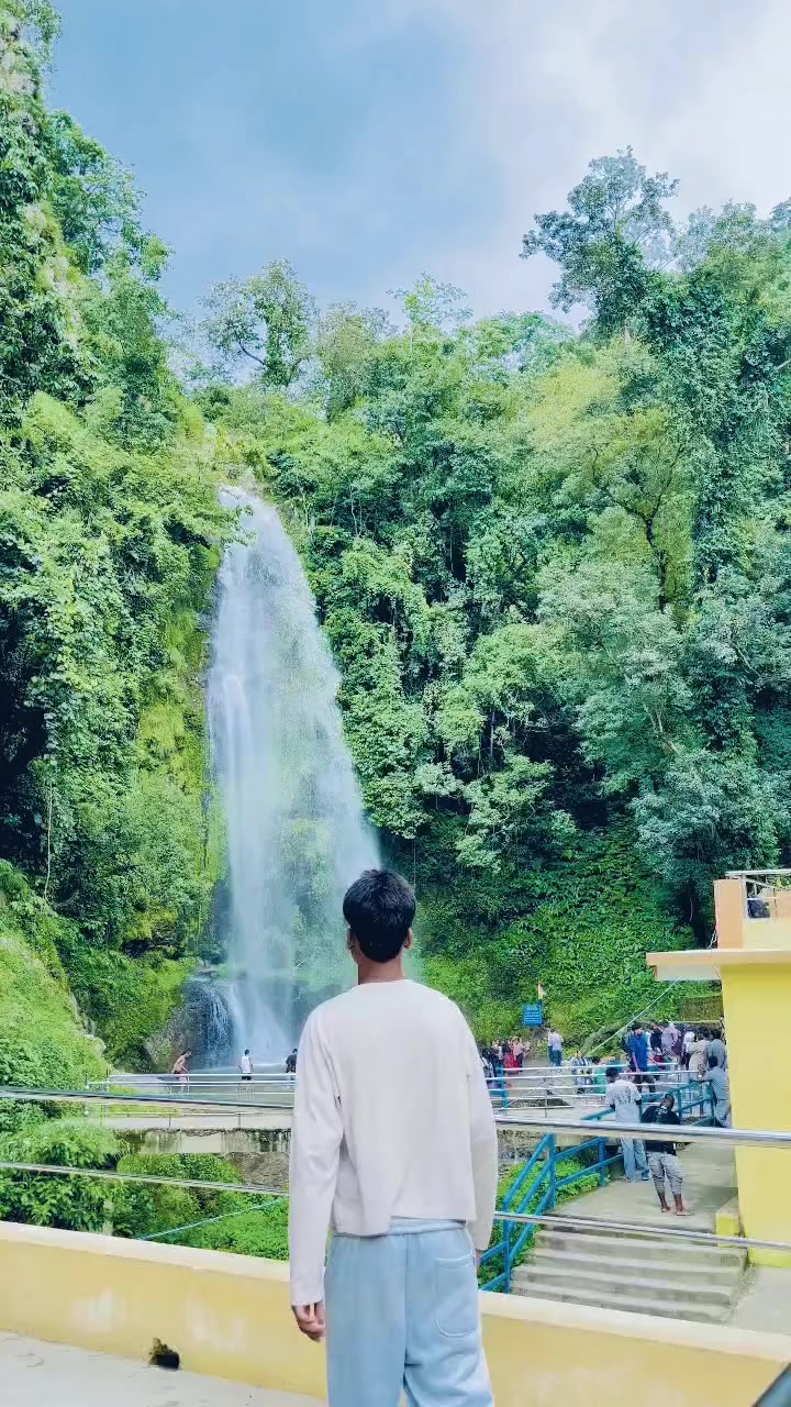 @Royal Bimal👑🦁