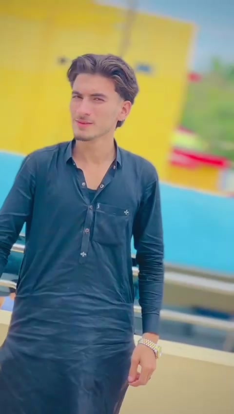 @Alvi❤😍
