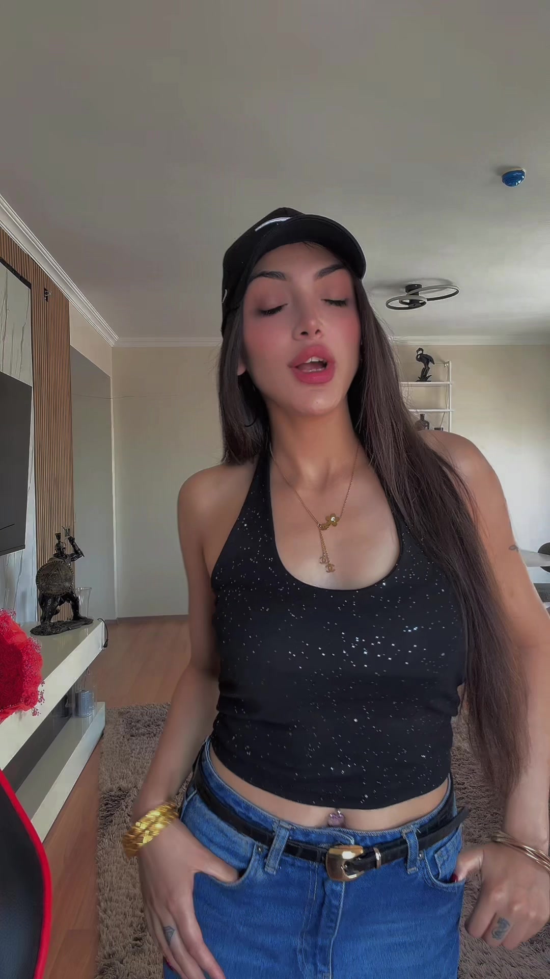 @Sayeeda🇦🇫
