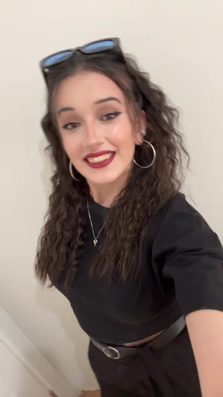 @𝕰𝖑𝖆