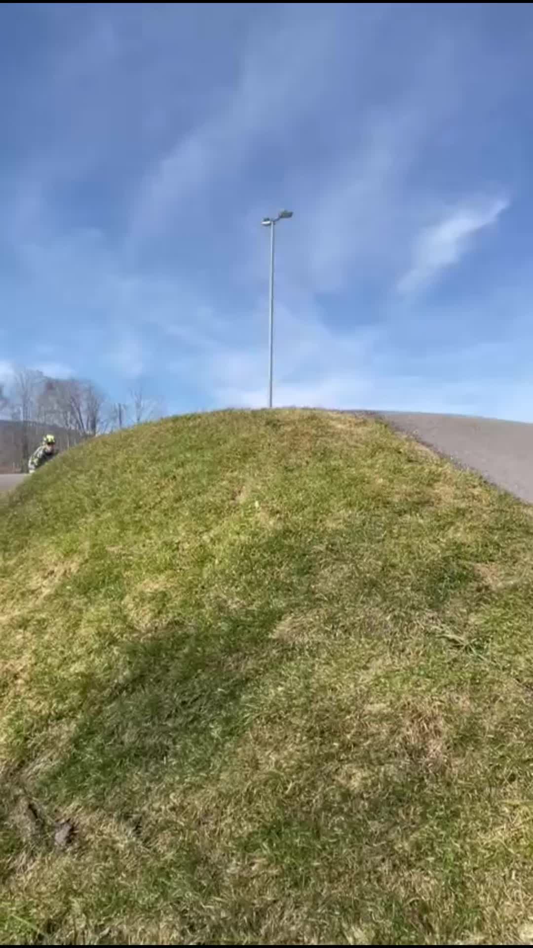 @Felix_Hahn