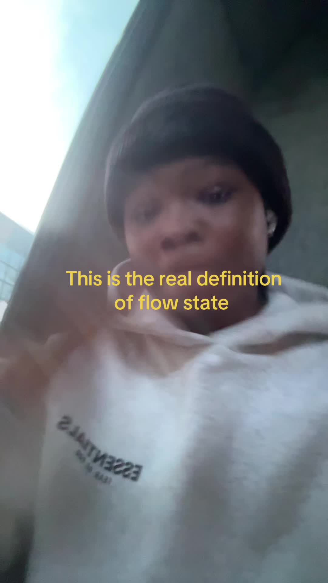 @AUNTIE