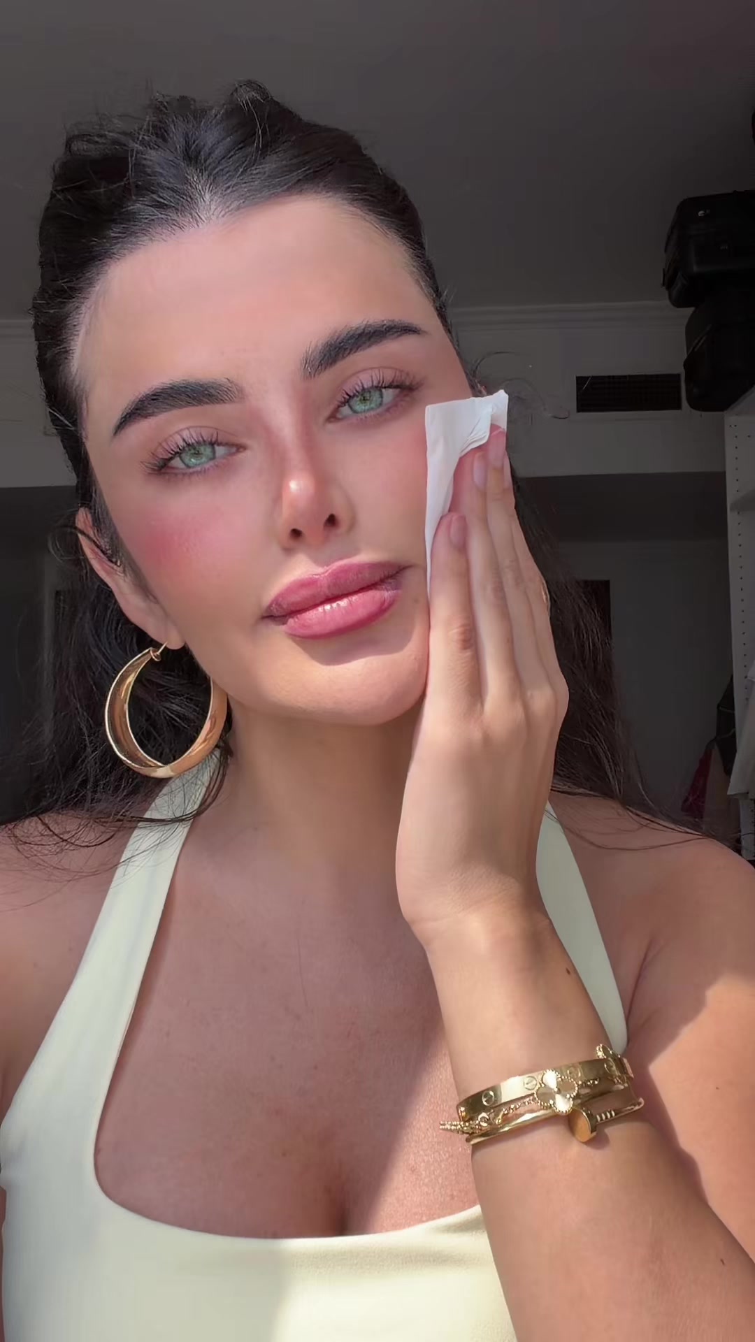 @halaalbouchi - هلا البوشي