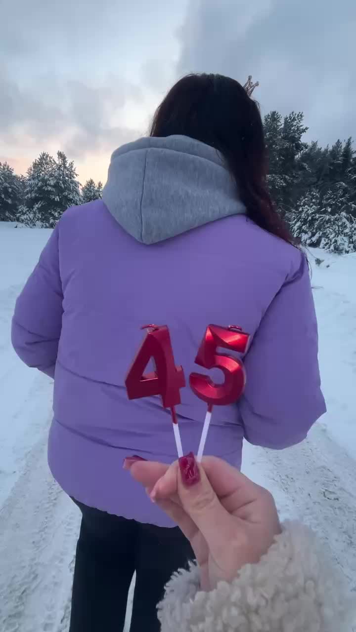 @Леночка🍓