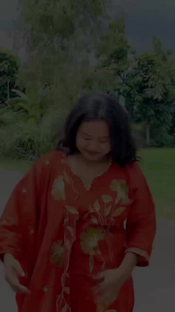 @Ratna🌼