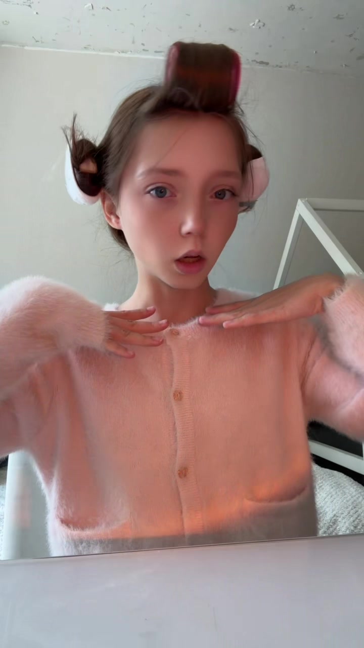 @Anika Koshkina