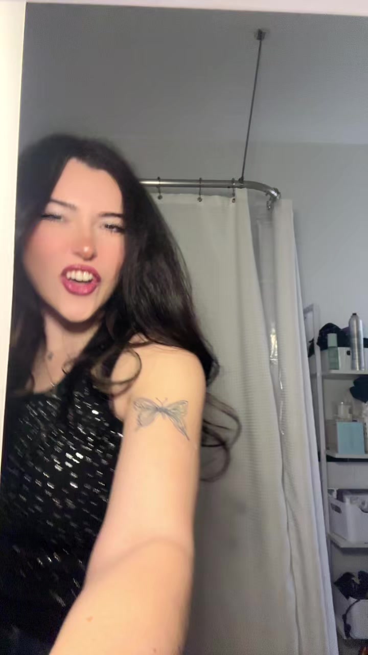 @bella