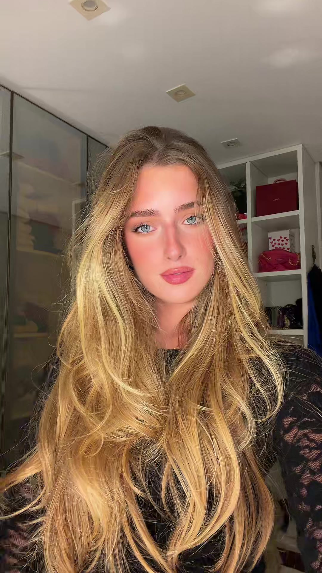 @KYARA KOGUT