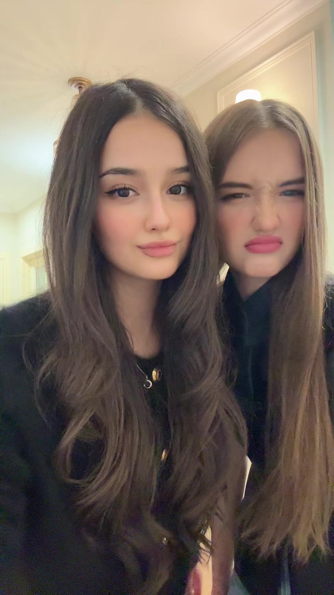 @Canazalea🤍