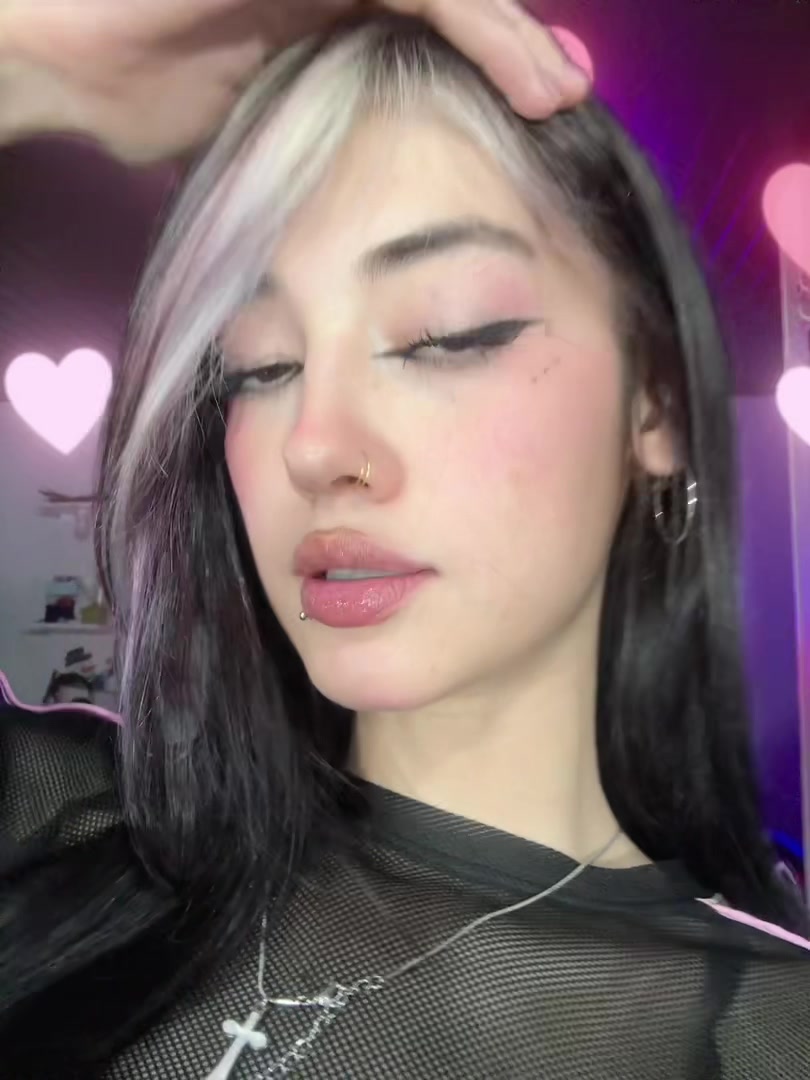 @Izis🛸