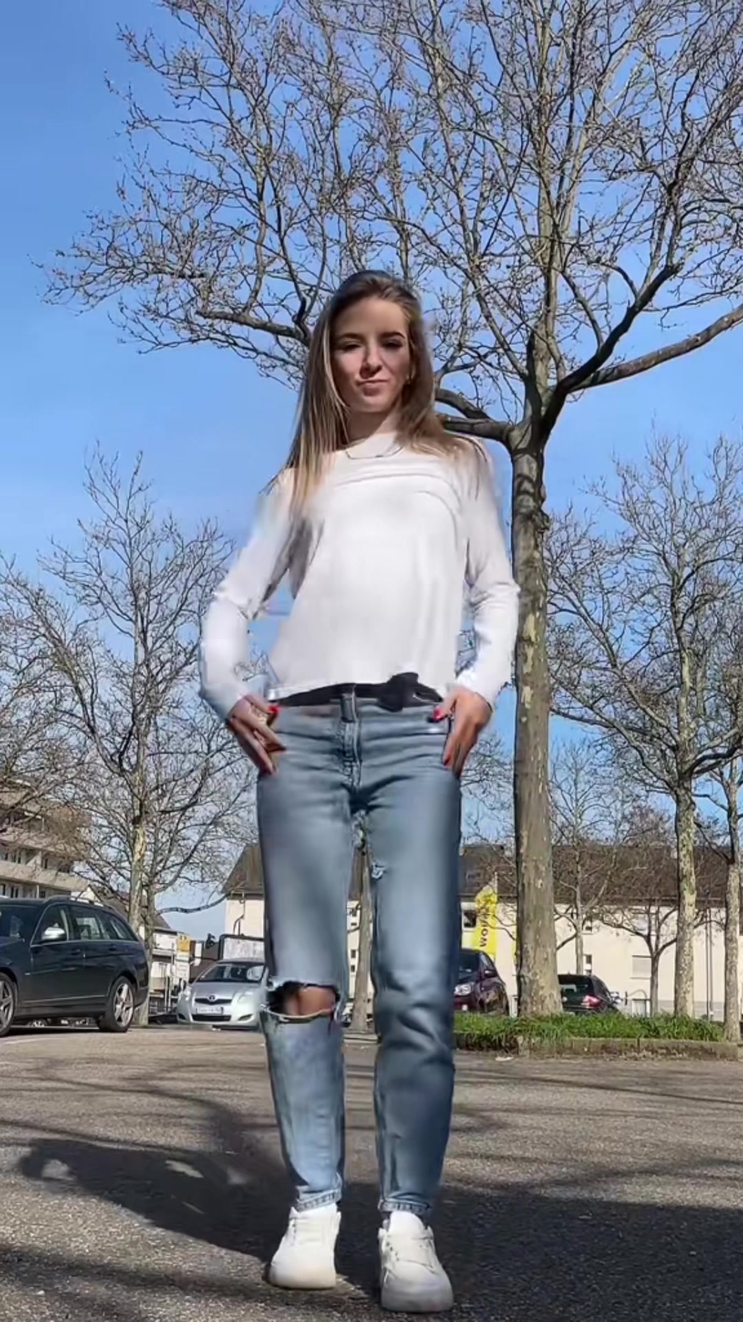 @Elizaa_2097