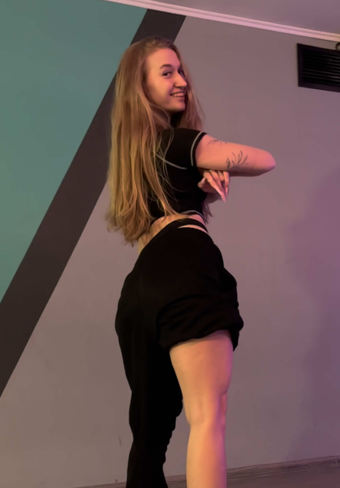 @Полина