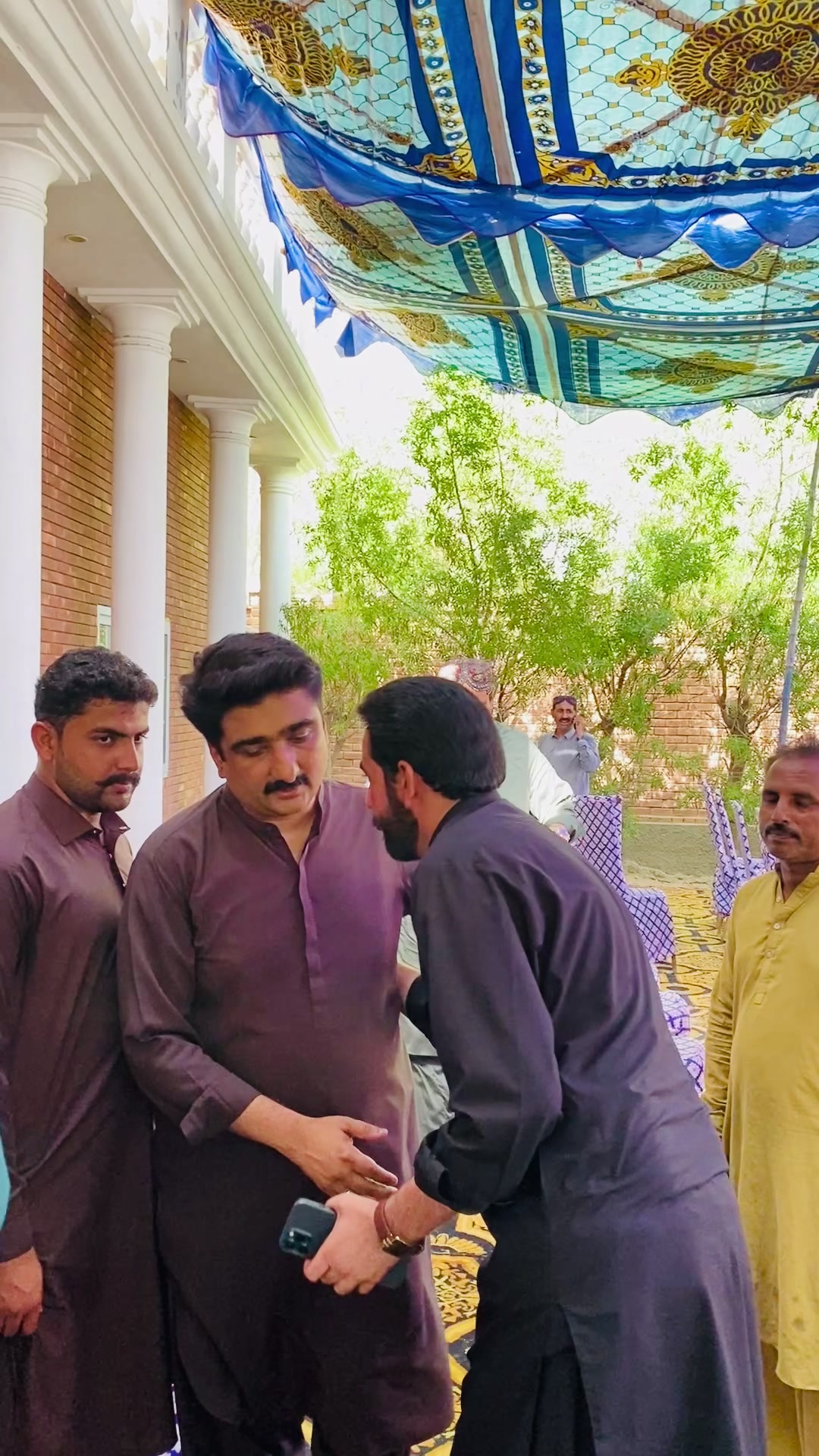 @Shah Mardan Mari