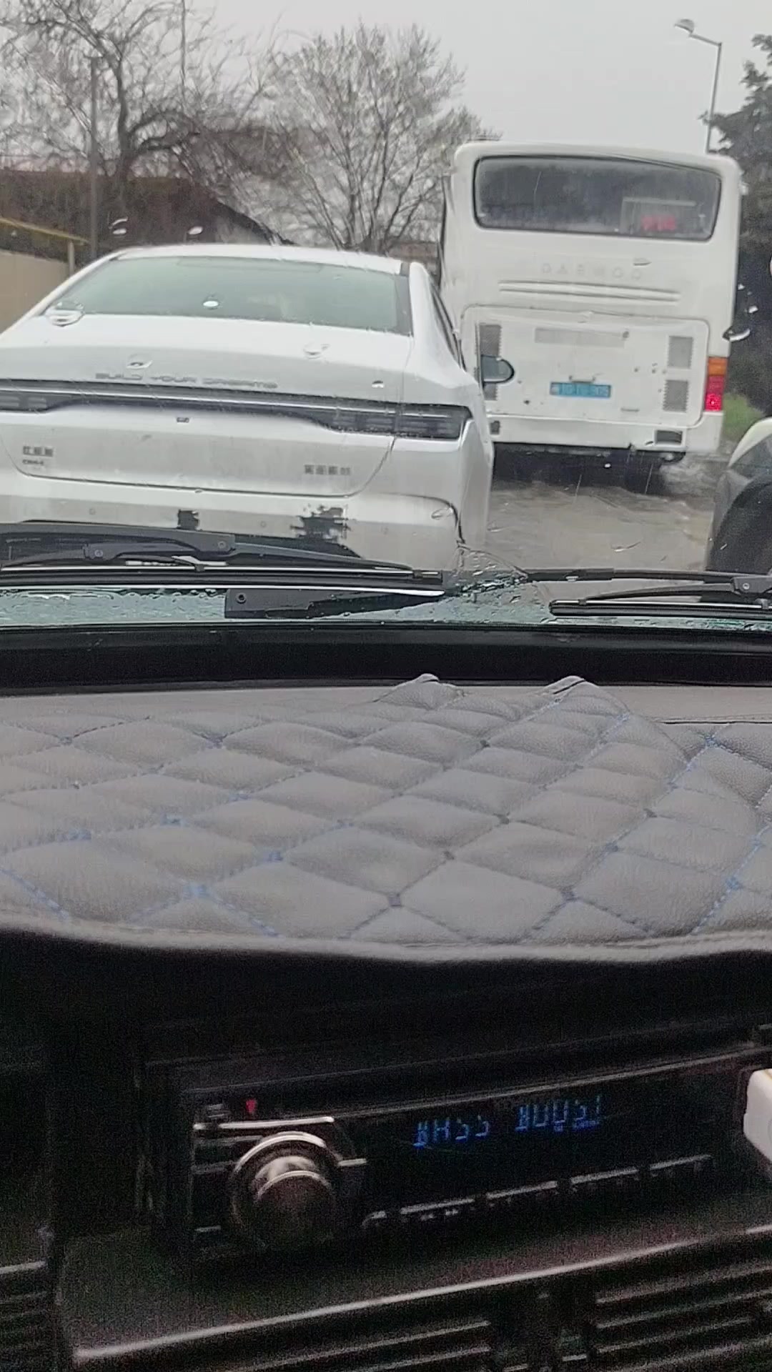 @&Ouml;mər Məmmədzadə