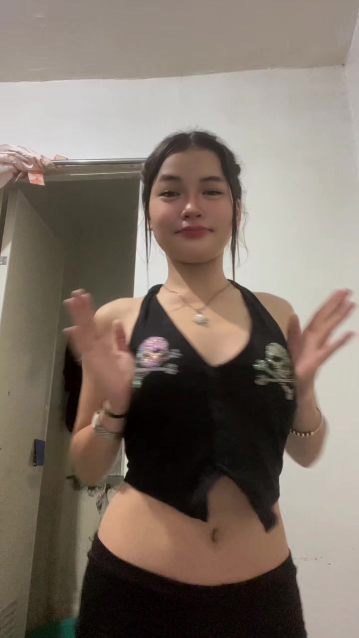 @prettyshel16