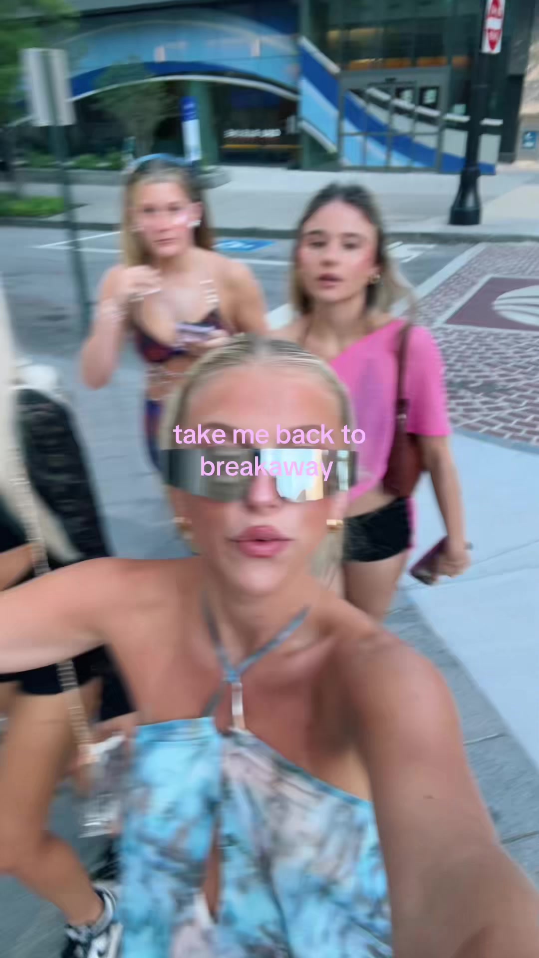 @KAT