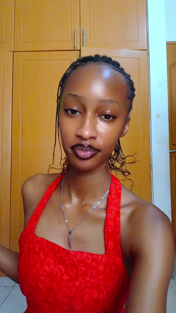 @I'm just a girl๐๐