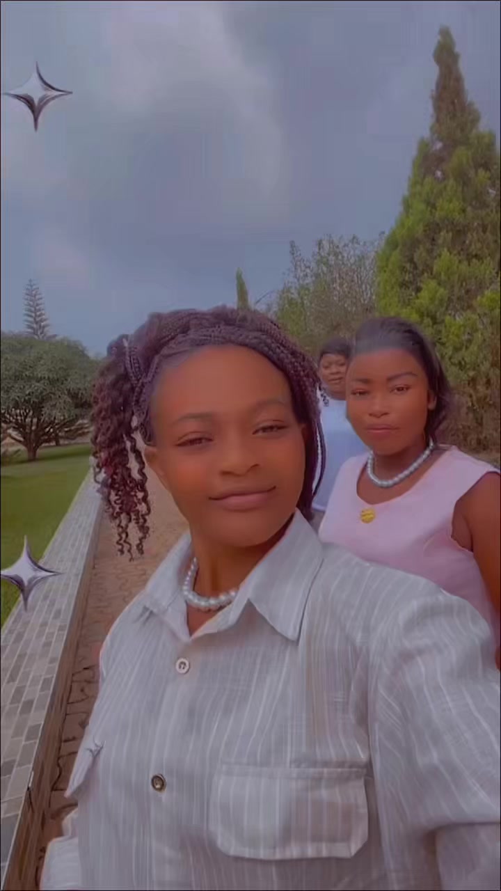 @Déborah Débon ๐๐๐๐๐ญ