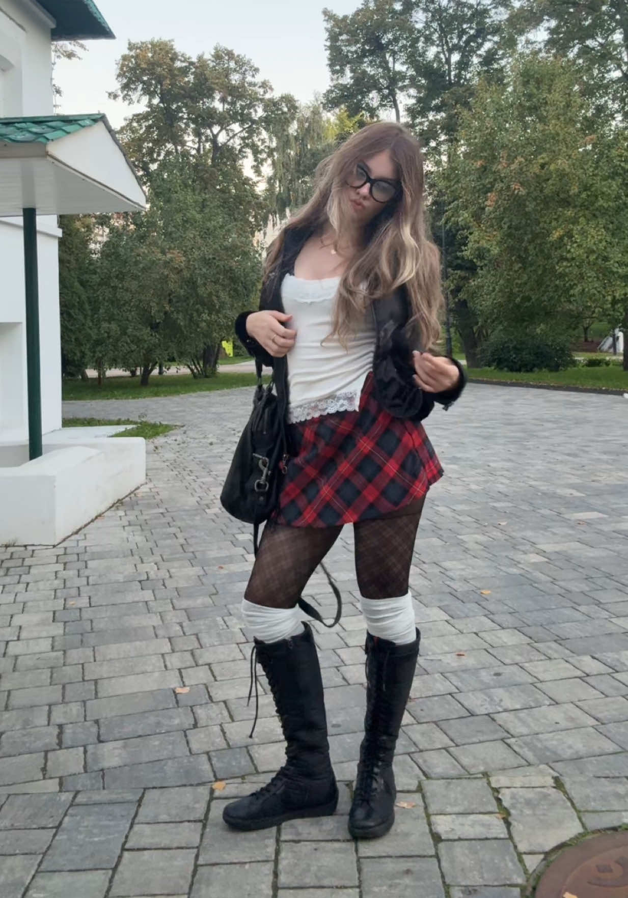 @тгк: @chloezdump